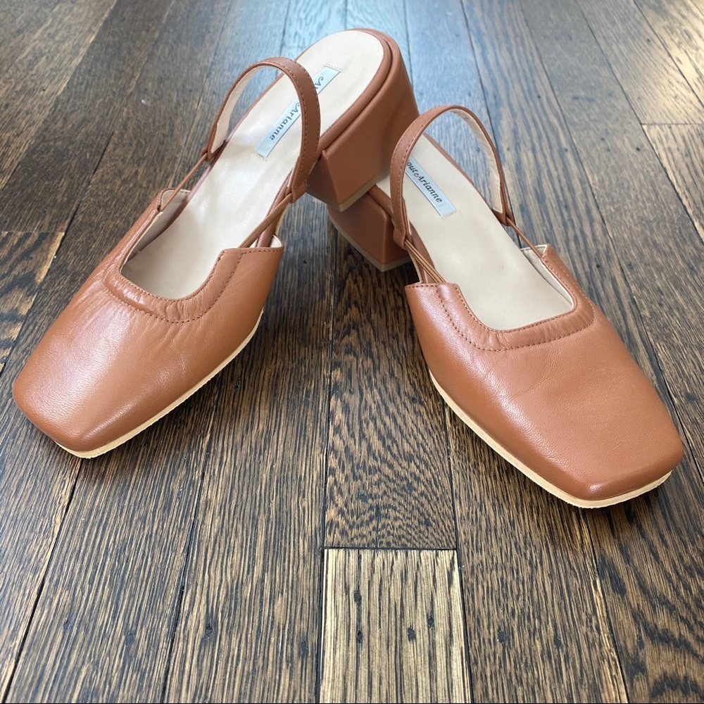 About Arianne Estela Slingbacks